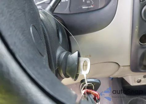 1999 Ford Ranger Xlt from USA, damaged, VIN 1FTZR15X9XTA97734